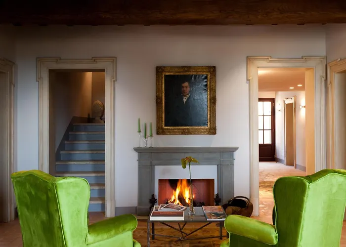 Armena, Condé Nast Johansens 5* Siena