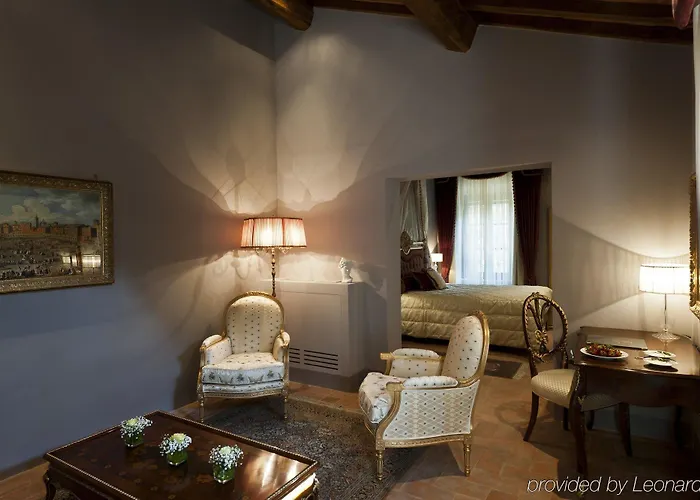 Armena, Condé Nast Johansens Hotel Siena