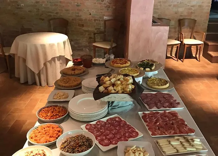 Armena, Condé Nast Johansens 5* Siena