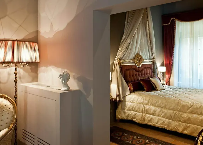 Armena, Condé Nast Johansens Hotel