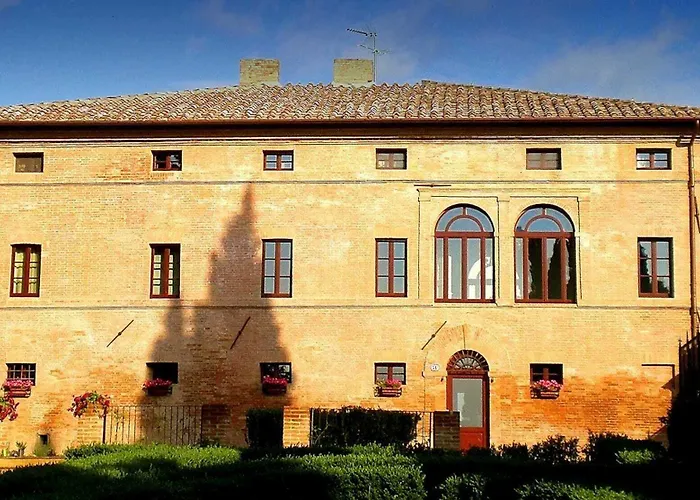 Armena, Condé Nast Johansens