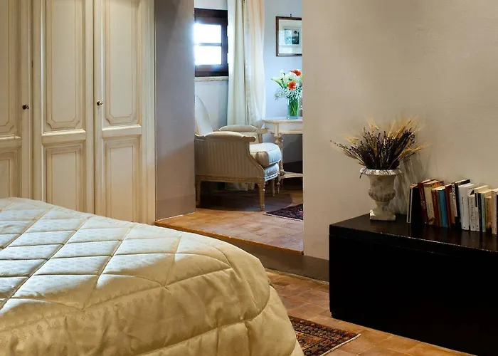 Armena, Condé Nast Johansens 5* Siena