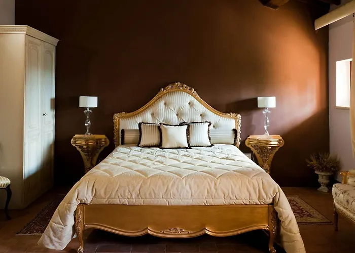 Armena, Condé Nast Johansens 5* Siena