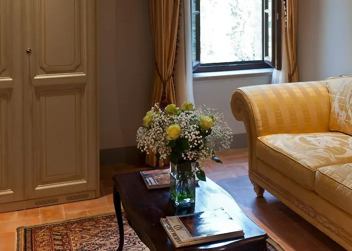 Armena, Condé Nast Johansens